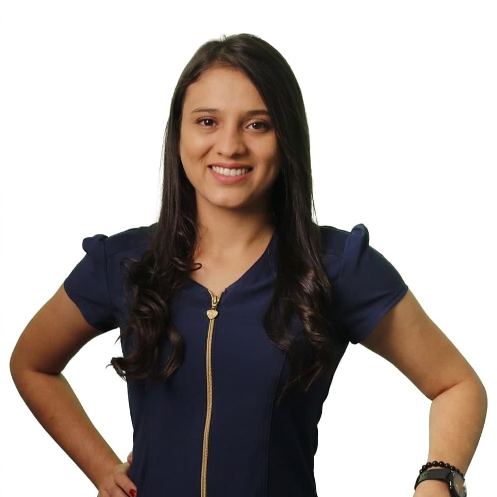 Dra. Ariana Marín Araya