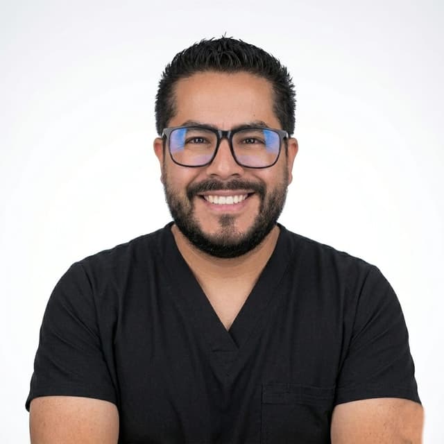 Dr. Diego Alvarado